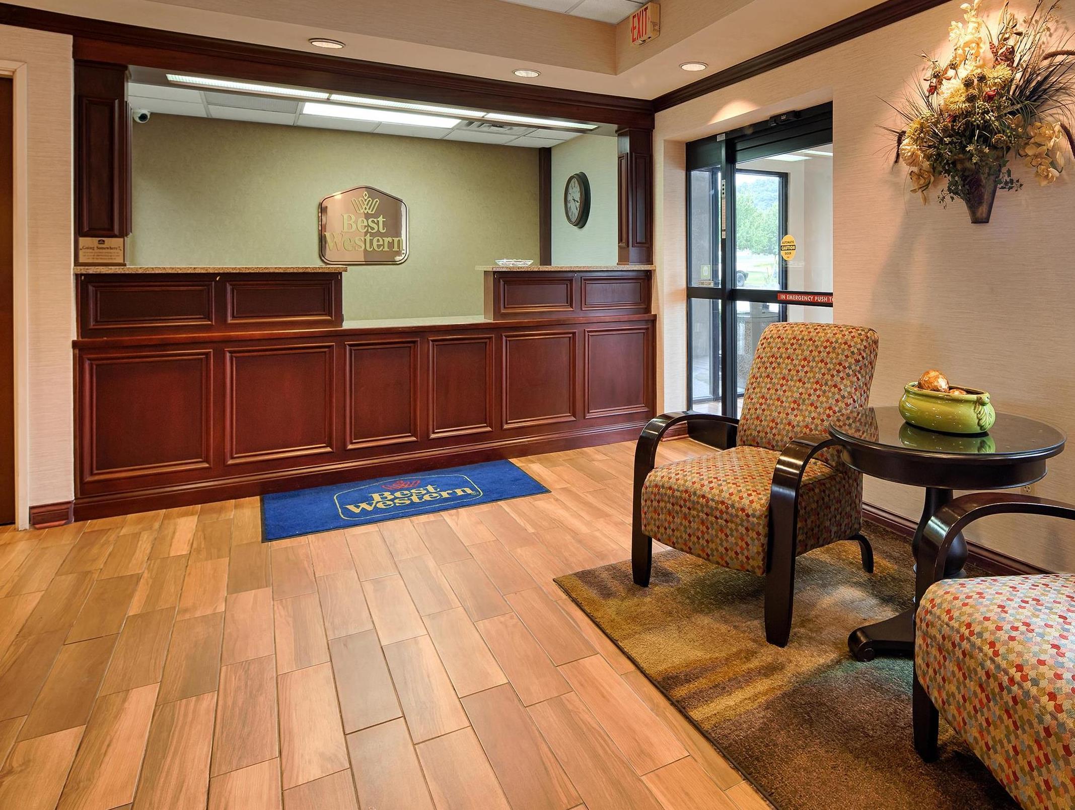 Best Western Of Wise Екстер'єр фото